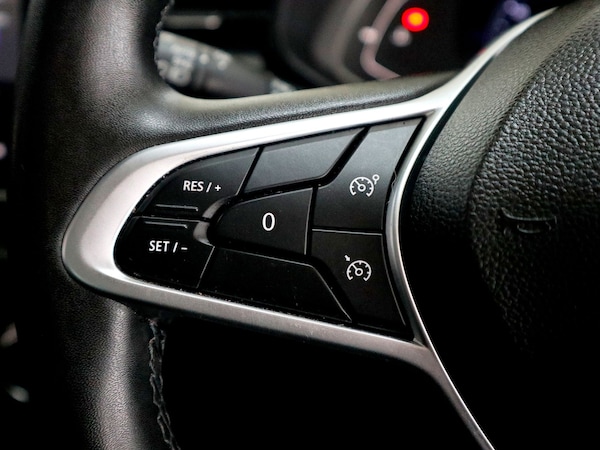 Used Renault Clio 2023 for sale - 75976192: Photo 35