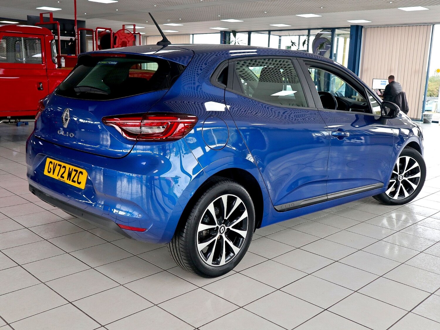 Used Renault Clio 2023 for sale - 75976192: Photo 7