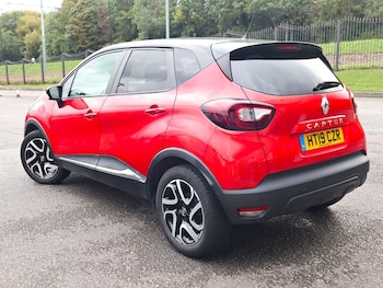 Used Renault Captur 2019 for sale - 76134574: Photo 2
