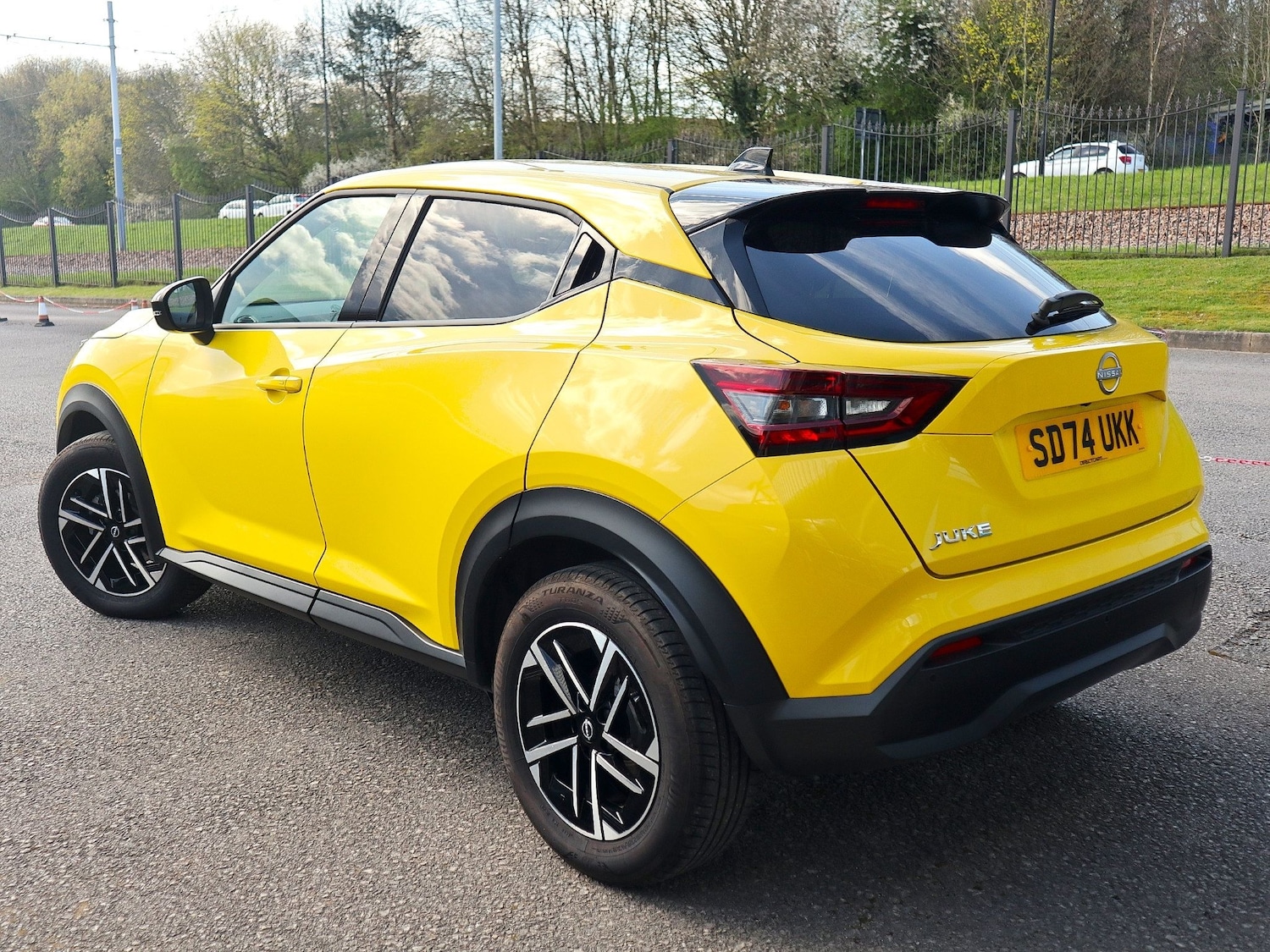 Used Nissan Juke 2024 for sale - 78112669: Photo 2