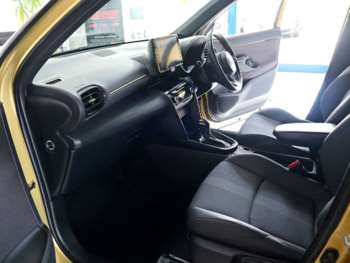 Used Toyota Yaris Cross 2022 for sale - 74609449: Photo