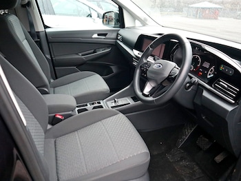 Used Ford Tourneo Connect 2022 for sale - 77213666: Photo