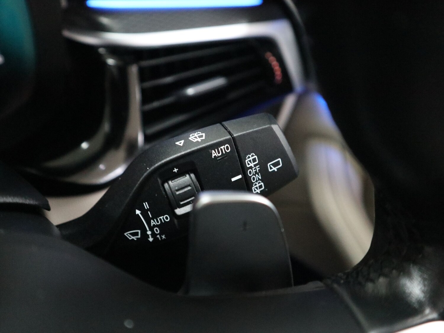 Used BMW 5 Series 2021 for sale - 77201498: Photo 42