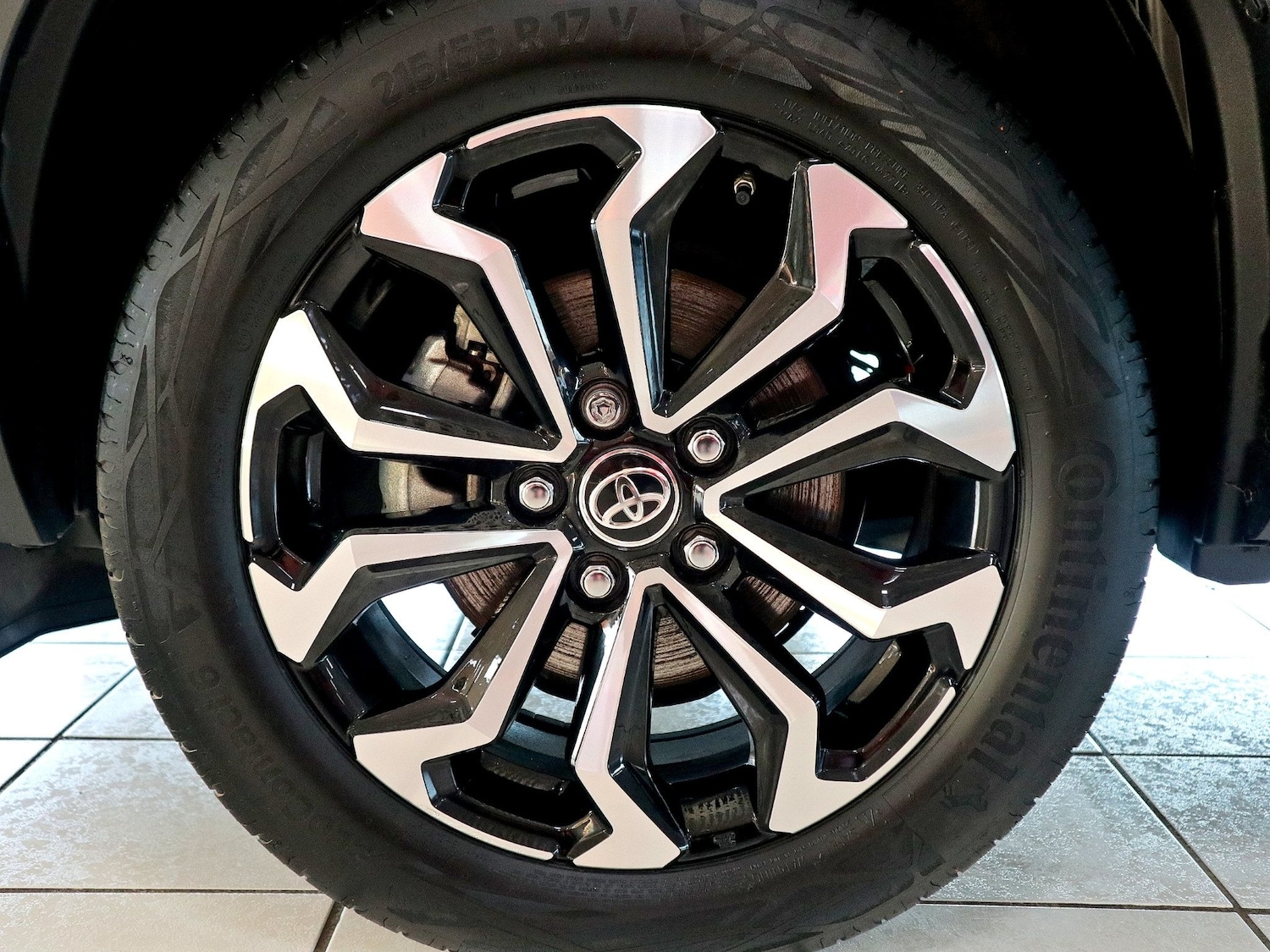 Used Toyota Yaris Cross 2023 for sale - 76785395: Photo 17