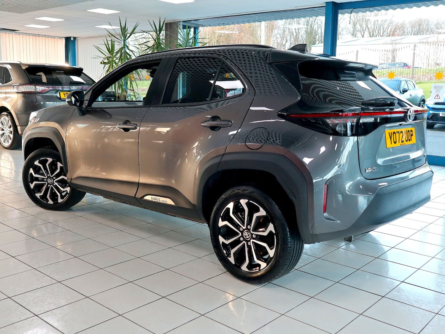 Used Toyota Yaris Cross 2023 for sale - 76785395: Photo 2