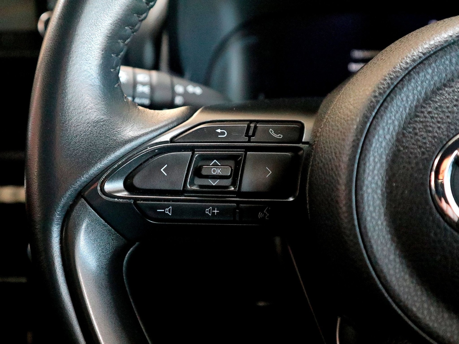 Used Toyota Yaris Cross 2023 for sale - 76785395: Photo 36