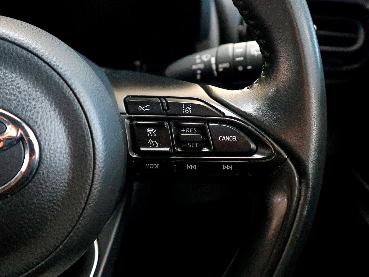 Used Toyota Yaris Cross 2023 for sale - 76785395: Photo 38