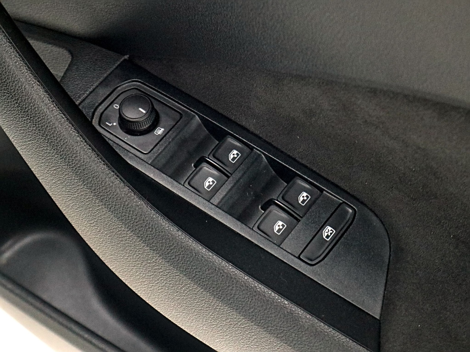 Used Skoda Kamiq 2025 for sale - 77189501: Photo 24