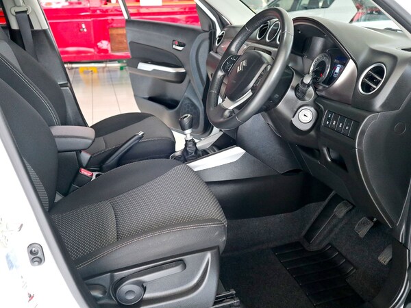 Used Suzuki Vitara 2021 for sale - 75668369: Photo 3
