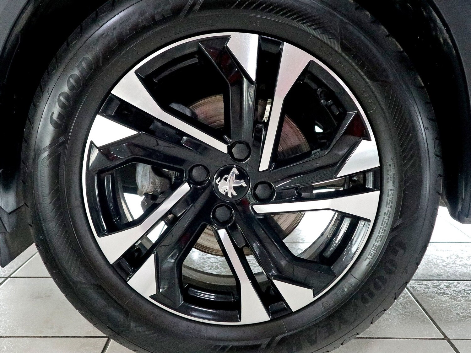 Used Peugeot 2008 2021 for sale - 76165364: Photo 16