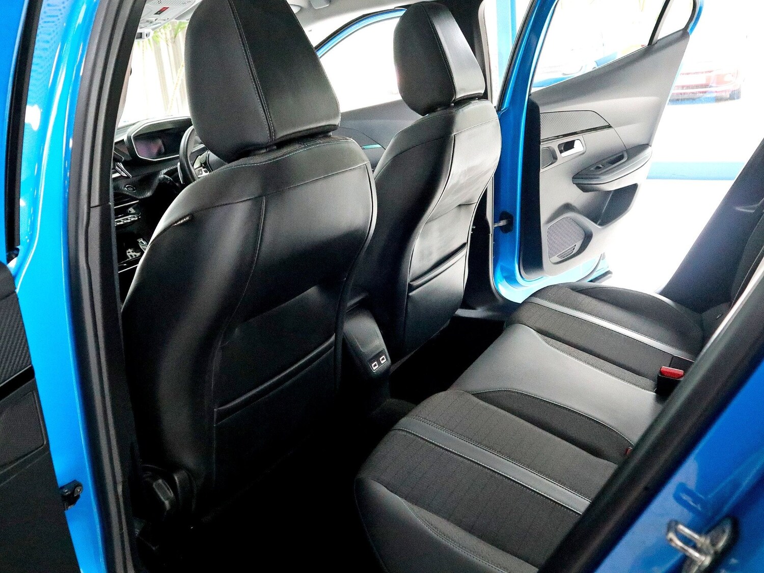 Used Peugeot 2008 2021 for sale - 76165364: Photo 20