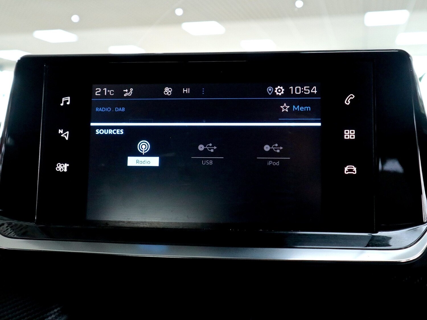 Used Peugeot 2008 2021 for sale - 76165364: Photo 27