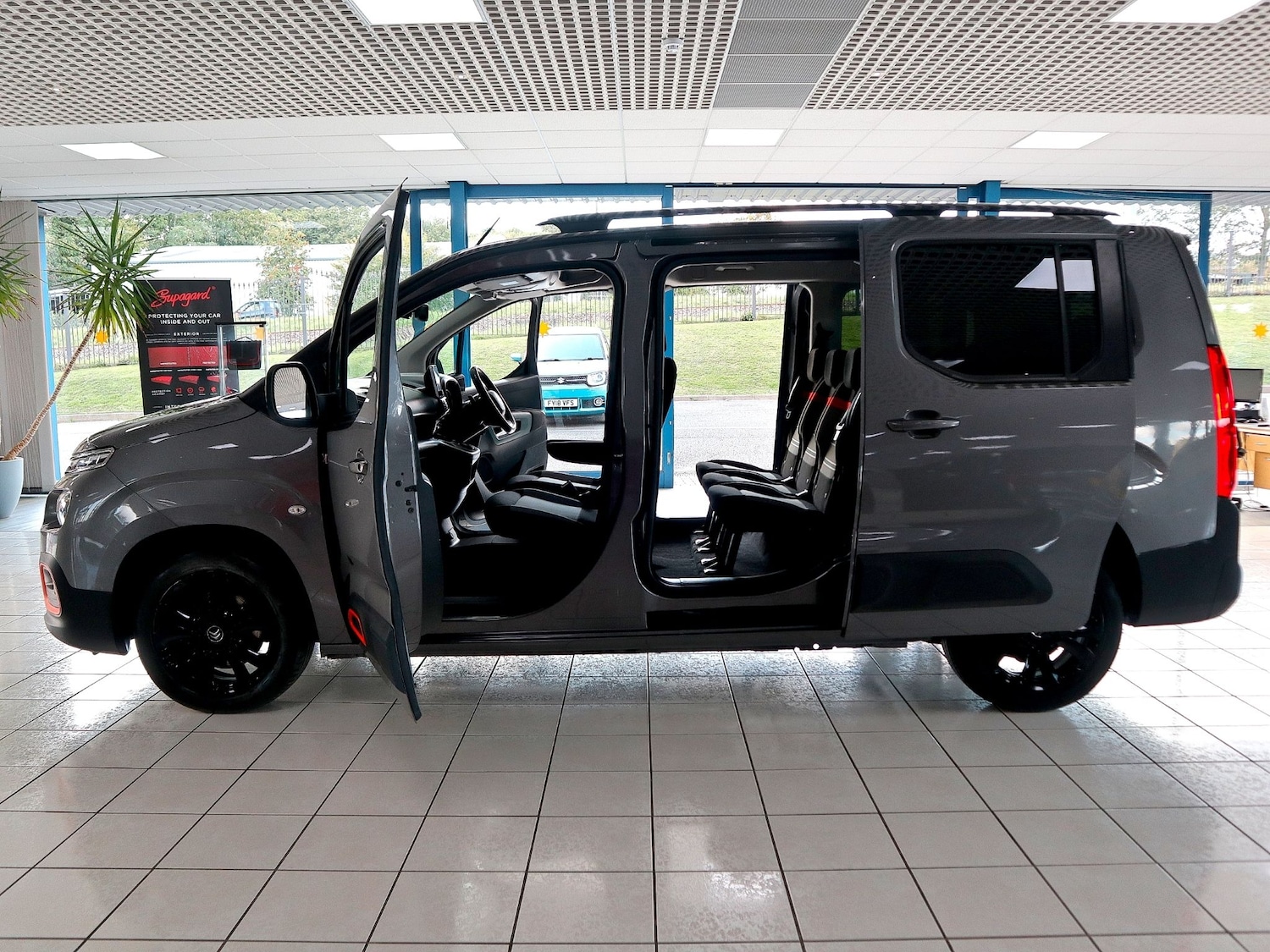 Used Citroen Berlingo 2022 for sale - 75963388: Photo 12