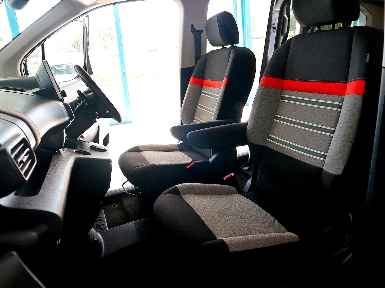 Used Citroen Berlingo 2022 for sale - 75963388: Photo 28