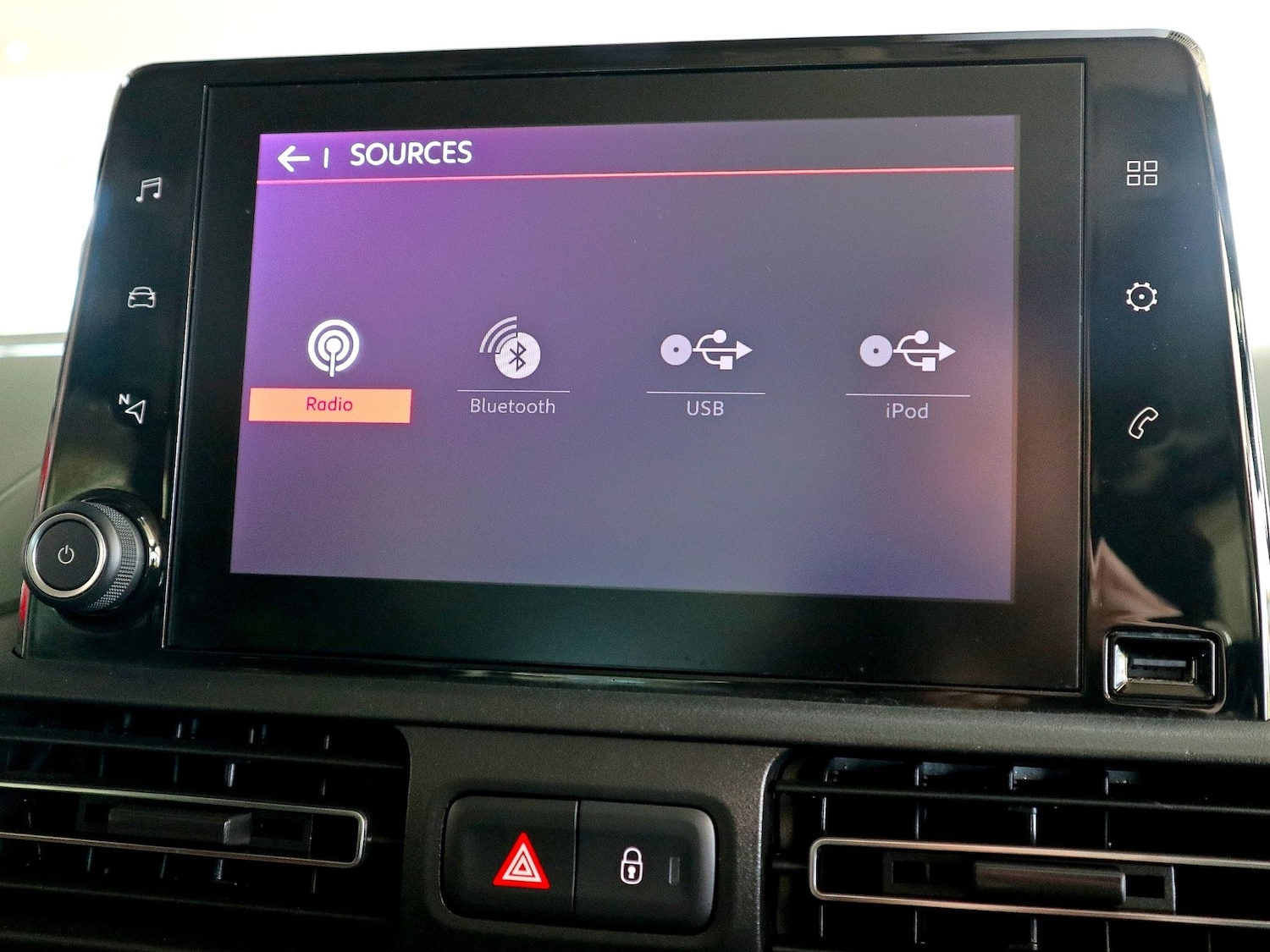 Used Citroen Berlingo 2022 for sale - 75963388: Photo 35