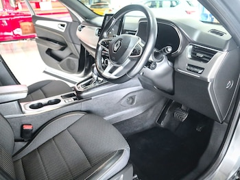 Used Renault Arkana 2023 for sale - 79564300: Photo