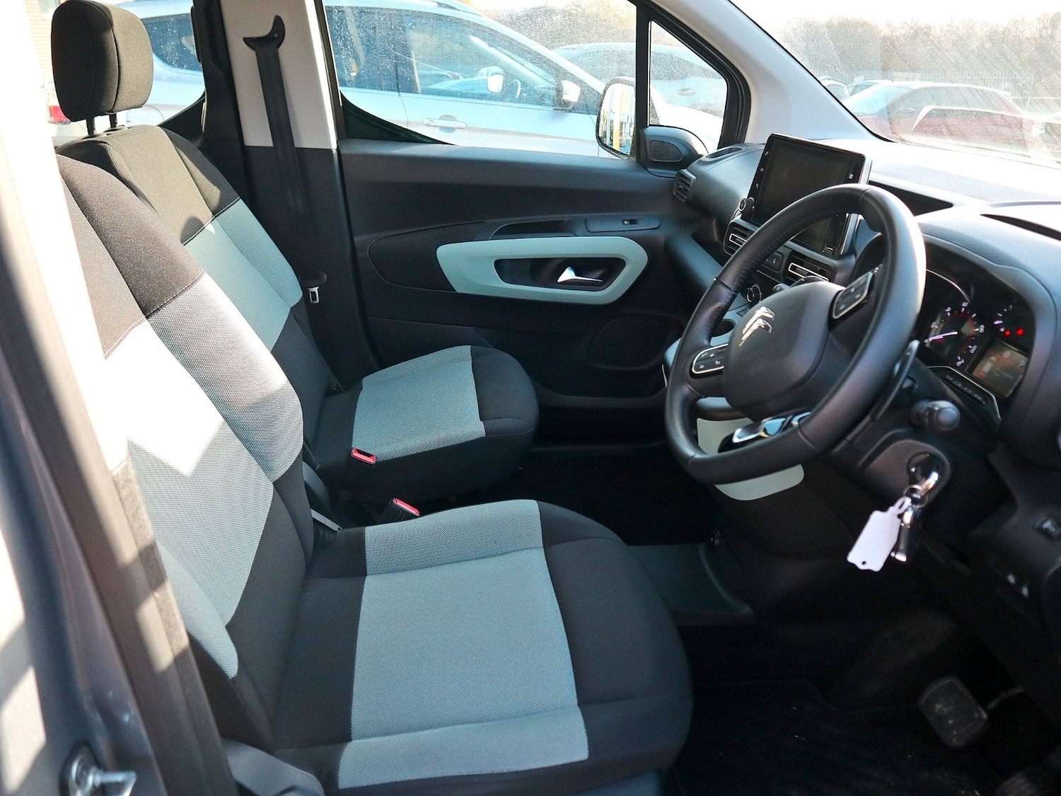 Used Citroen Berlingo 2020 for sale - 76741479: Photo 3