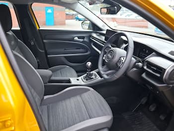 Used Jeep Avenger 2025 for sale - 79740119: Photo