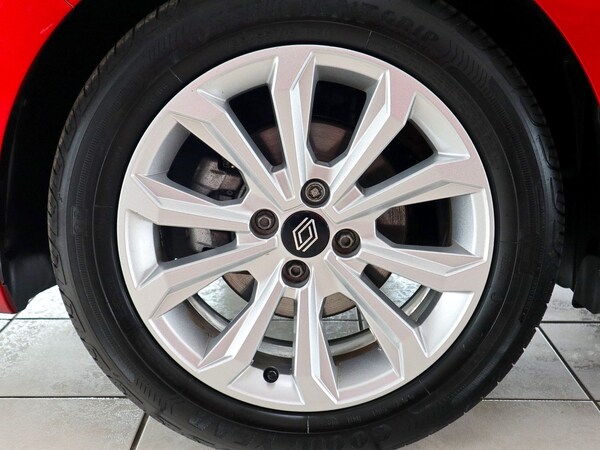 Used Renault Clio 2024 for sale - 75289411: Photo 15