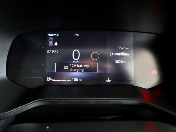 Used Renault Clio 2024 for sale - 75289411: Photo 24