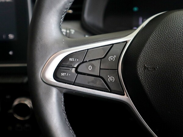 Used Renault Clio 2024 for sale - 75289411: Photo 33