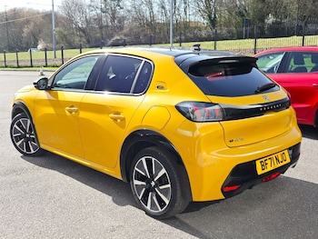 Used Peugeot 208 2021 for sale - 78333388: Photo