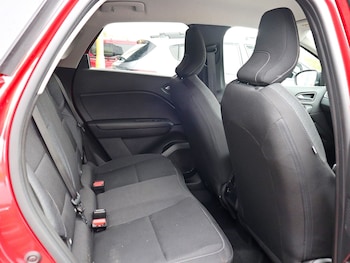 Used Renault Captur 2021 for sale - 78243338: Photo