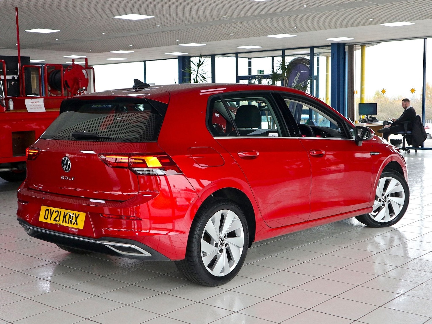 Used Volkswagen Golf 2021 for sale - 77008425: Photo 9