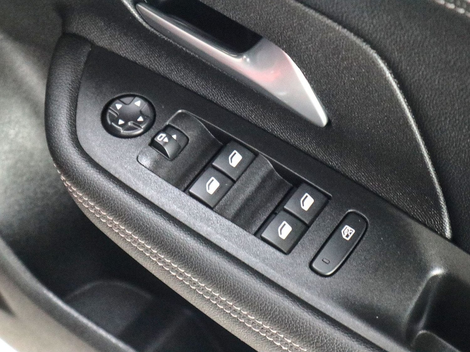 Used Vauxhall Mokka 2022 for sale - 77465973: Photo 24