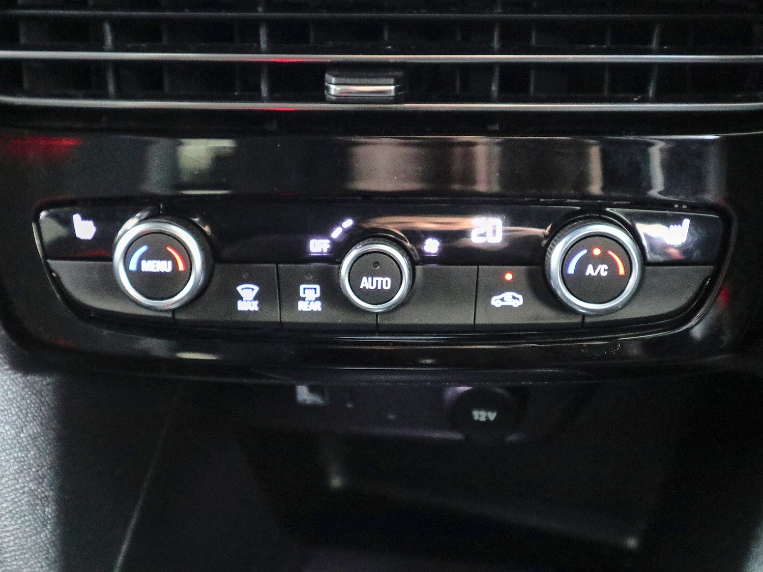 Used Vauxhall Mokka 2022 for sale - 77465973: Photo 33