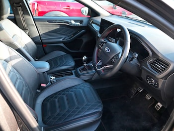 Used Ford Focus 2022 for sale - 76785388: Photo