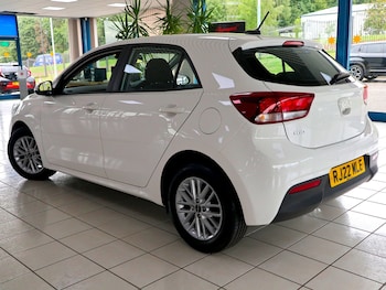 Used Kia Rio 2022 for sale - 75058392: Photo