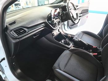 Used Ford Fiesta 2019 for sale - 78428283: Photo