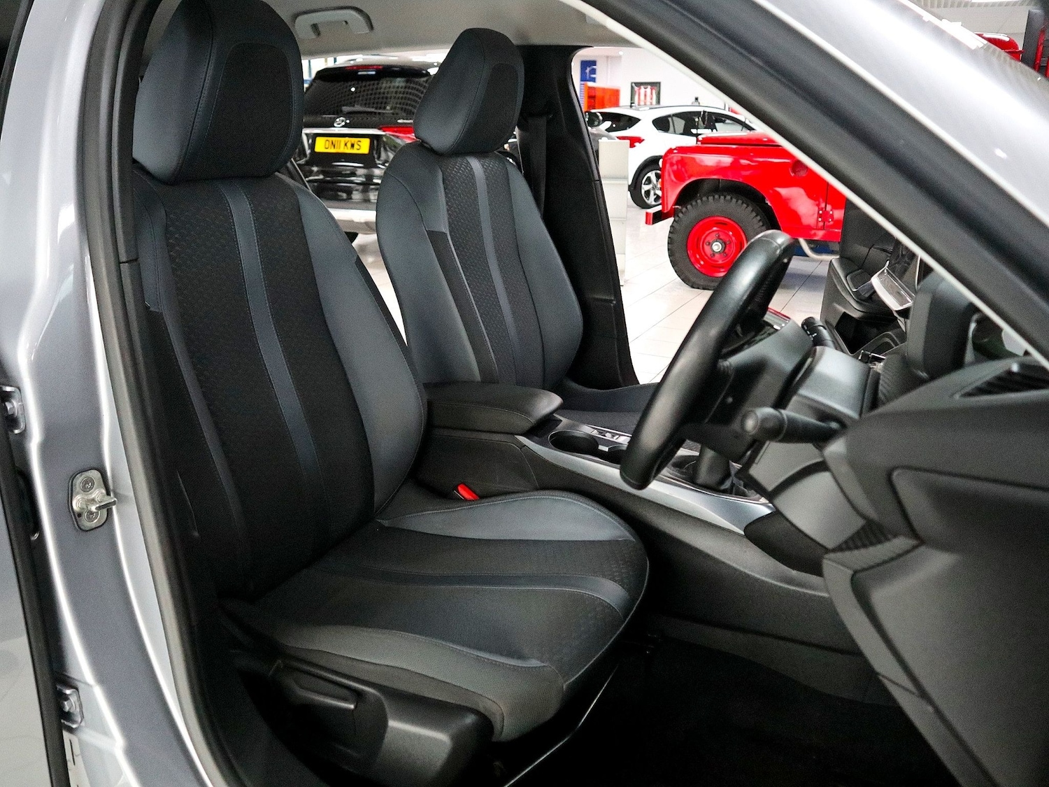 Used Peugeot 2008 2020 for sale - 76821989: Photo 15