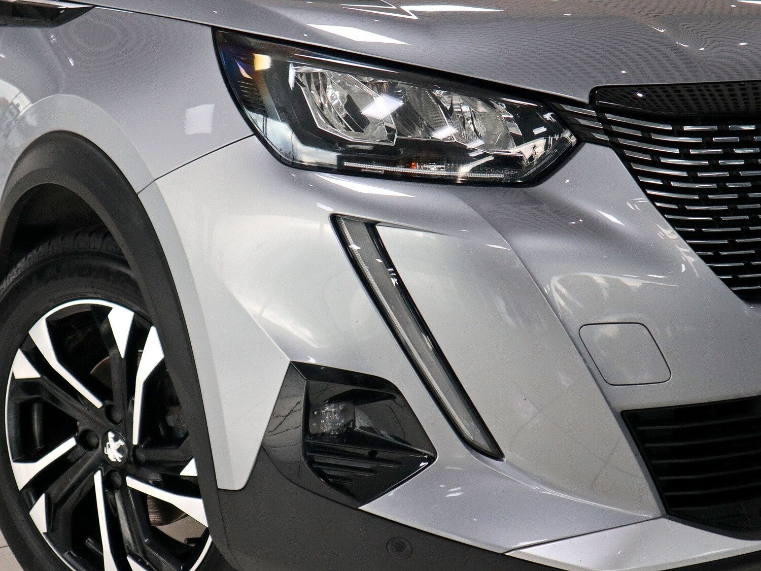 Used Peugeot 2008 2020 for sale - 76821989: Photo 5