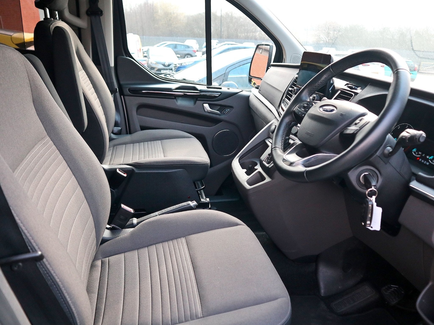 Used Ford Tourneo Custom 2021 for sale - 77938430: Photo 3