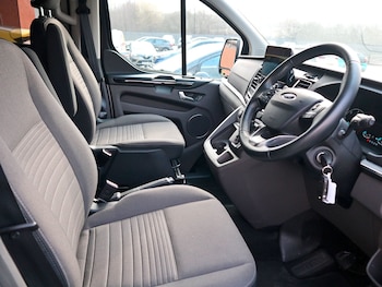 Used Ford Tourneo Custom 2021 for sale - 77938430: Photo