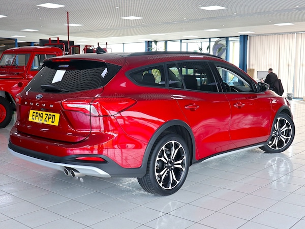 Used Ford Focus 2019 for sale - 76082899: Photo 11