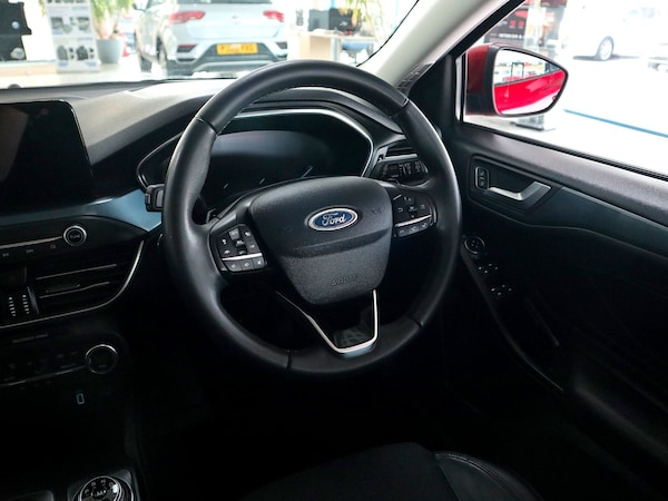 Used Ford Focus 2019 for sale - 76082899: Photo 22