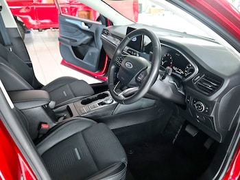 Used Ford Focus 2019 for sale - 76082899: Photo 3