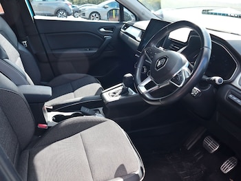 Used Renault Captur 2021 for sale - 78600030: Photo