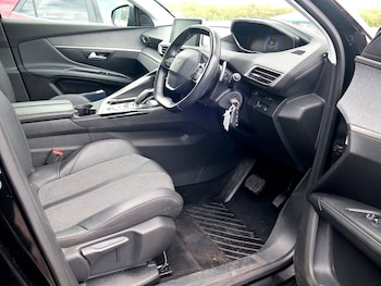 Used Peugeot 5008 2020 for sale - 75731484: Photo