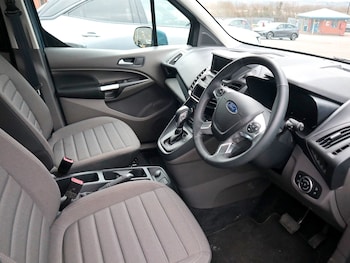 Used Ford Grand Tourneo Connect 2021 for sale - 77782004: Photo