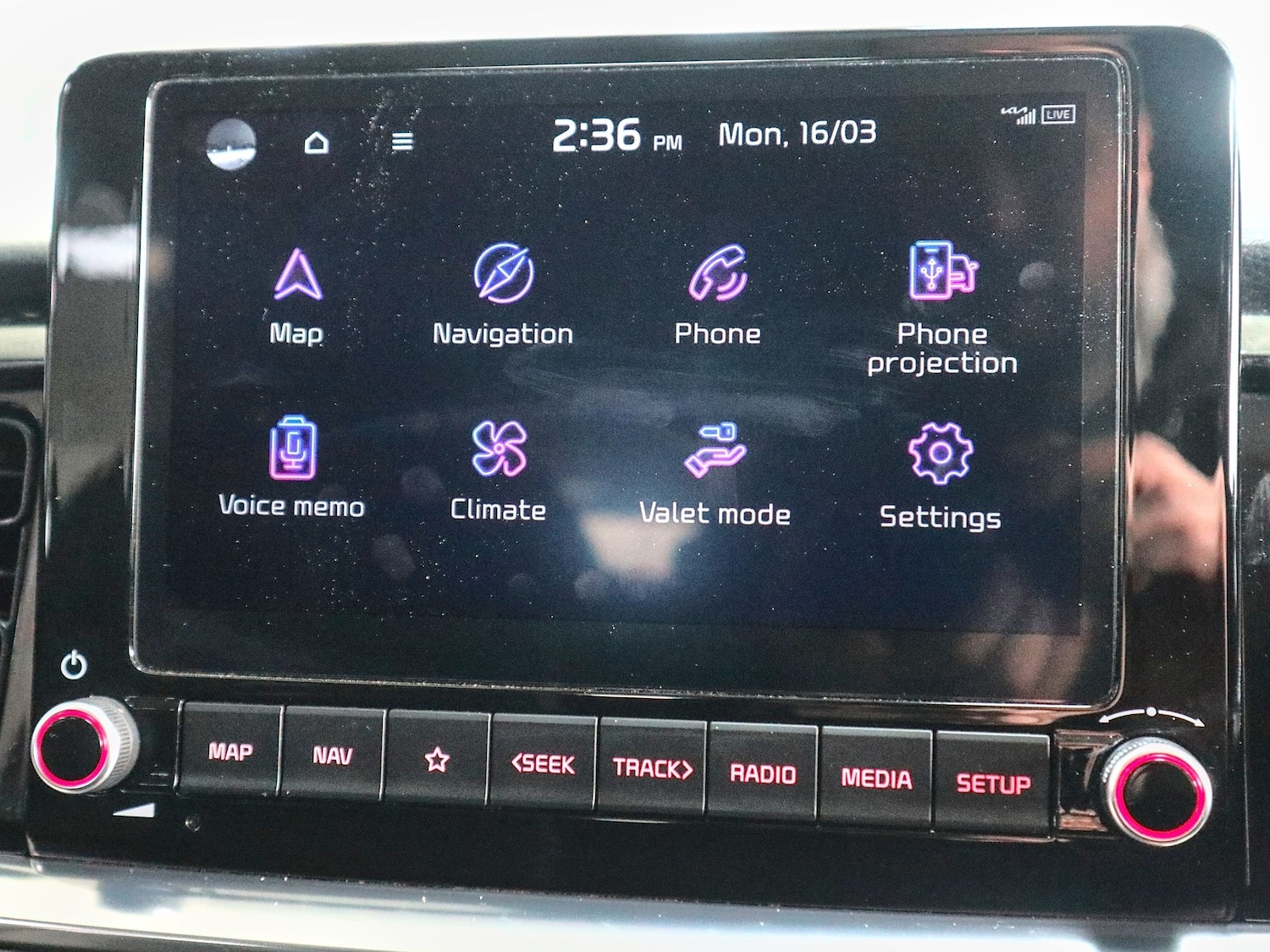 Used Kia Stonic 2024 for sale - 77906841: Photo 32