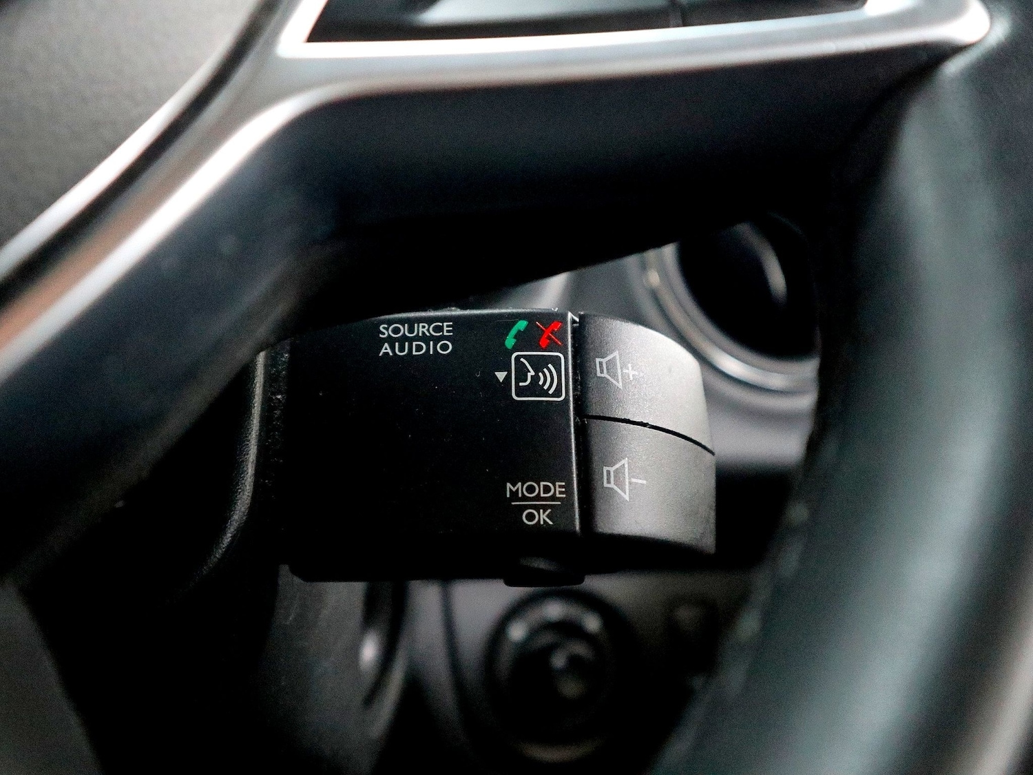 Used Dacia Logan MCV 2020 for sale - 76911405: Photo 37