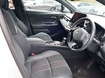 Used Toyota C-HR 2022 for sale - 76082895: Photo 3