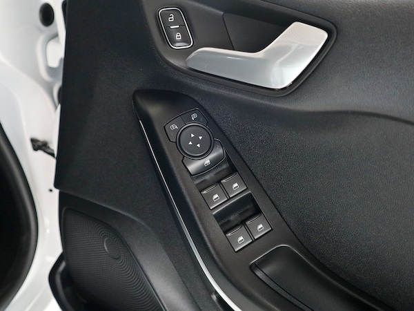 Used Ford Fiesta 2023 for sale - 75530306: Photo 24