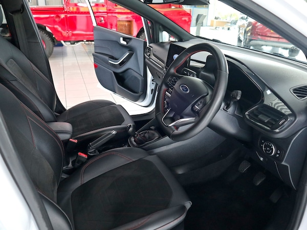 Used Ford Fiesta 2023 for sale - 75530306: Photo 3
