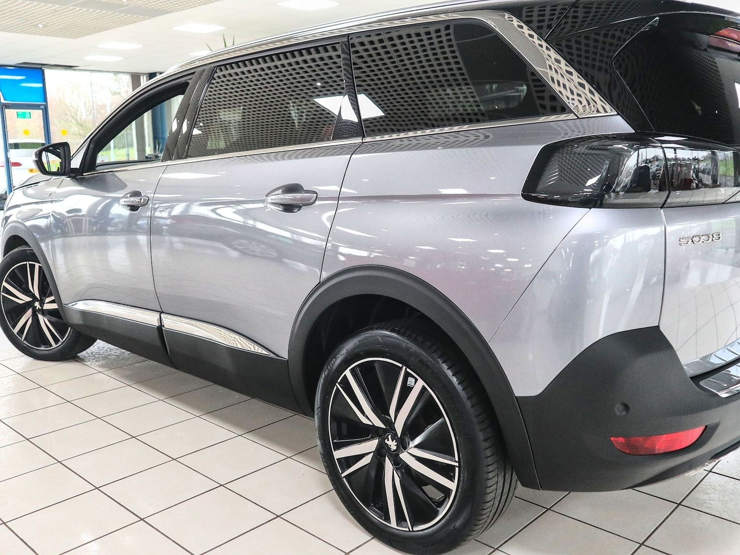 Used Peugeot 5008 2022 for sale - 77289383: Photo 13