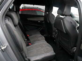 Used Peugeot 5008 2022 for sale - 77289383: Photo